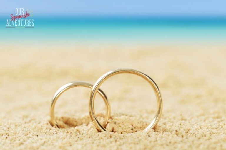 Can Brits live in Spain if married to an EU citizen?