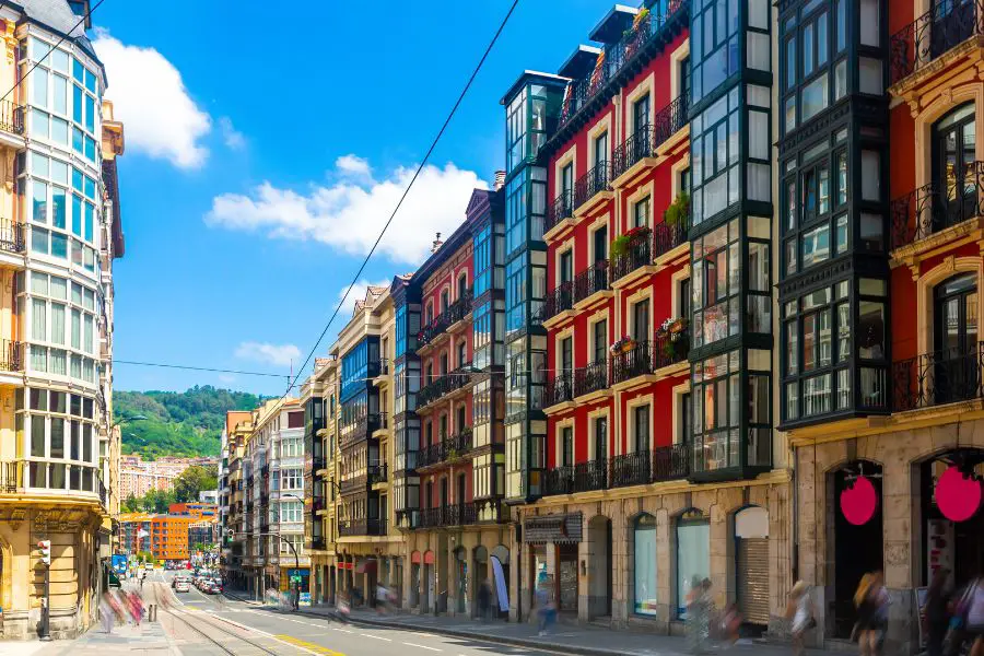 Spanish city breaks - Bilbao streets