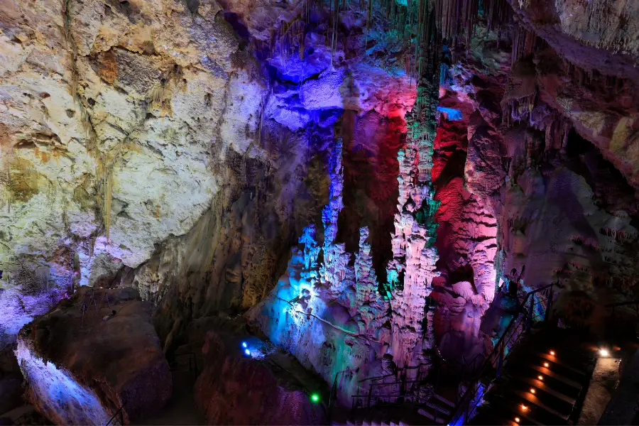 canelobre caves alicante