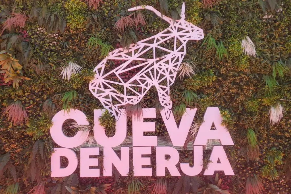 cueva de nerja