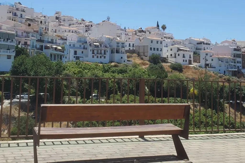 frigiliana bench view