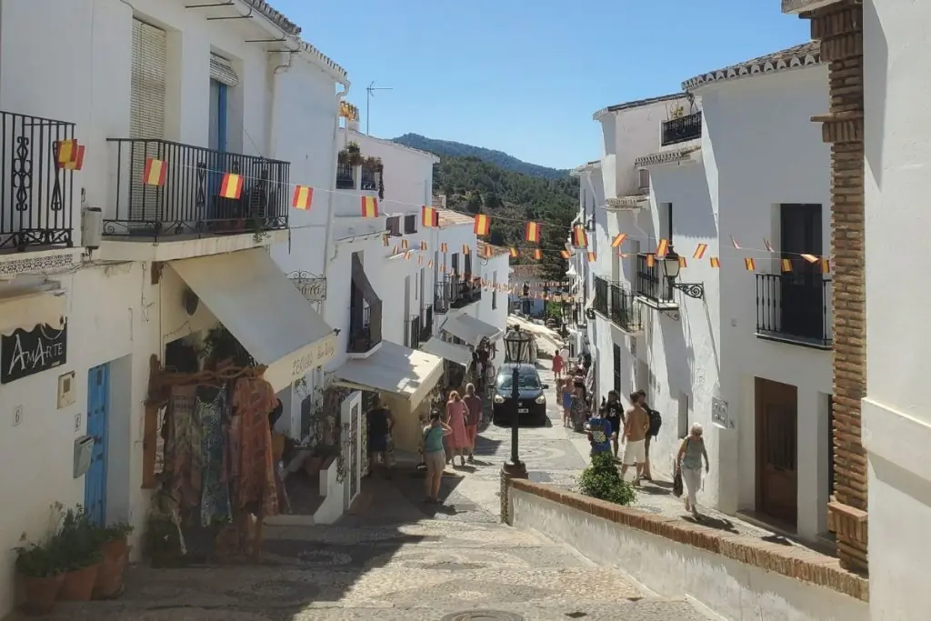 frigiliana street