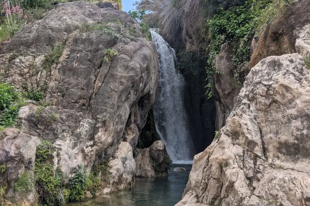 fonts d'algar waterfalls